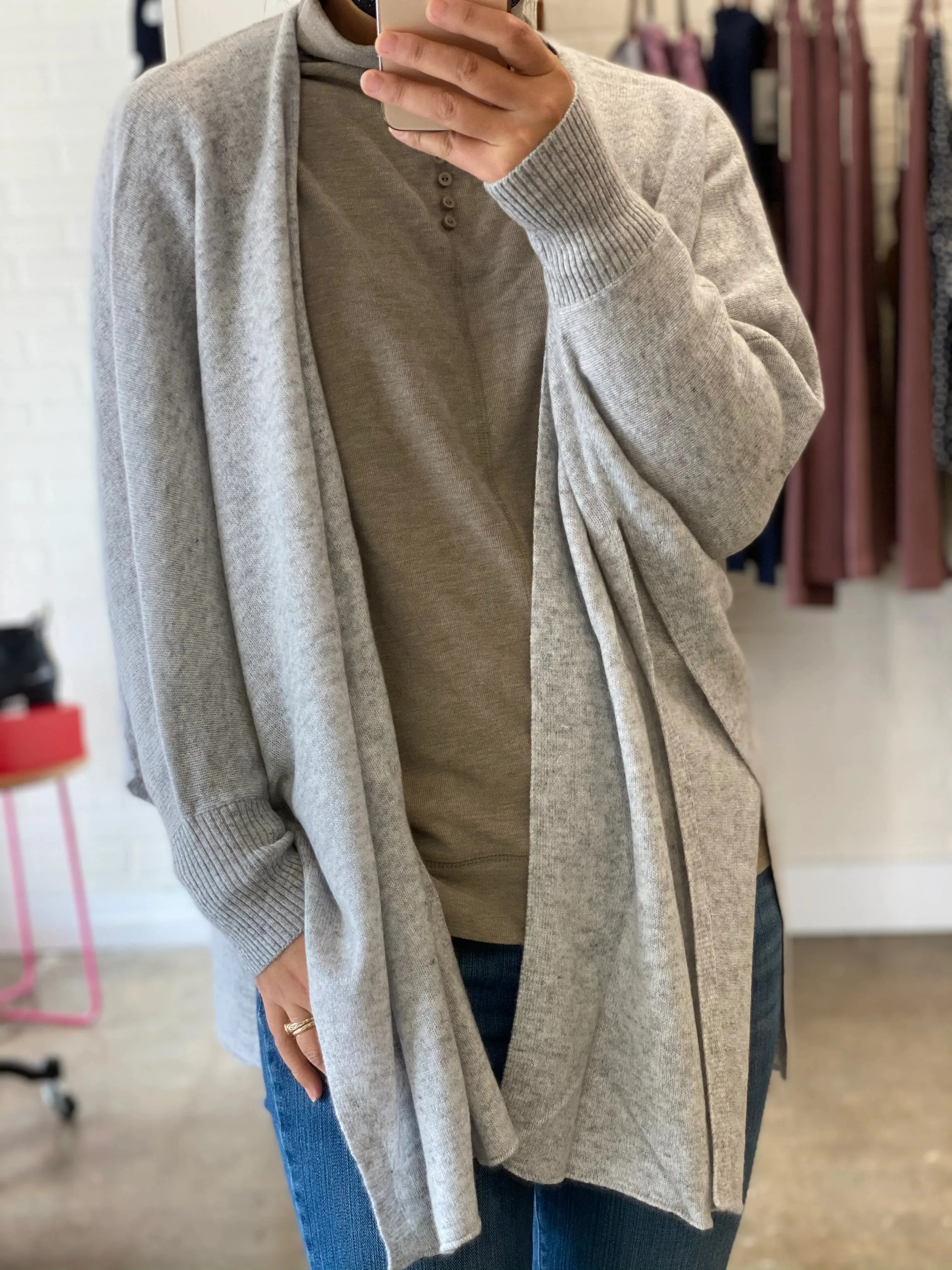 Clutch Fluid Cashmere Cardigan