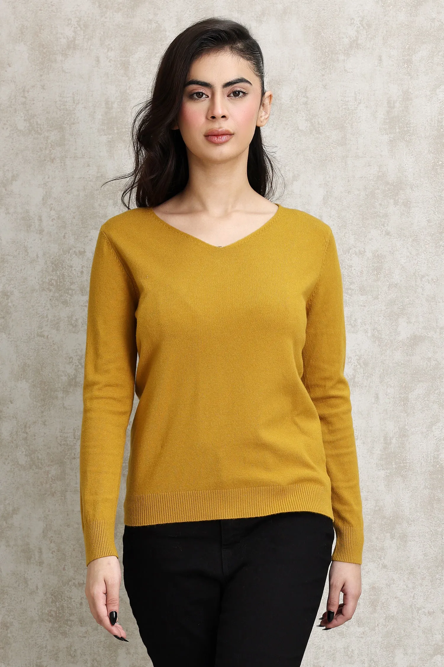 KNIT V-NECK SWEATER-YELLOW