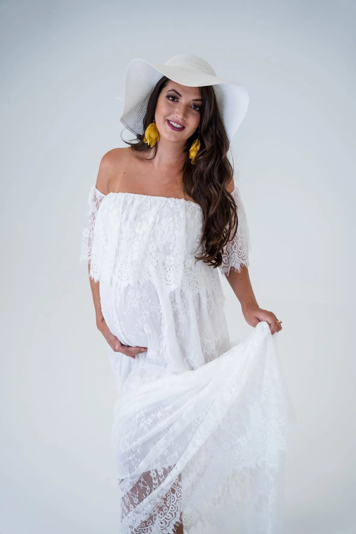 Maternity Photoshoot Dresses - Liz - Ivory Lace Gown - 4 DAY RENTAL